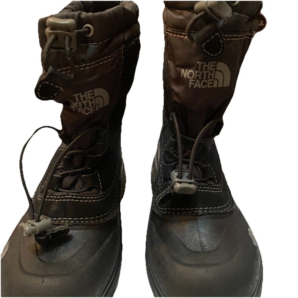 The North Face Alpenglow IV Snow Boots Boys Size 13 Black Waterproof Insulated